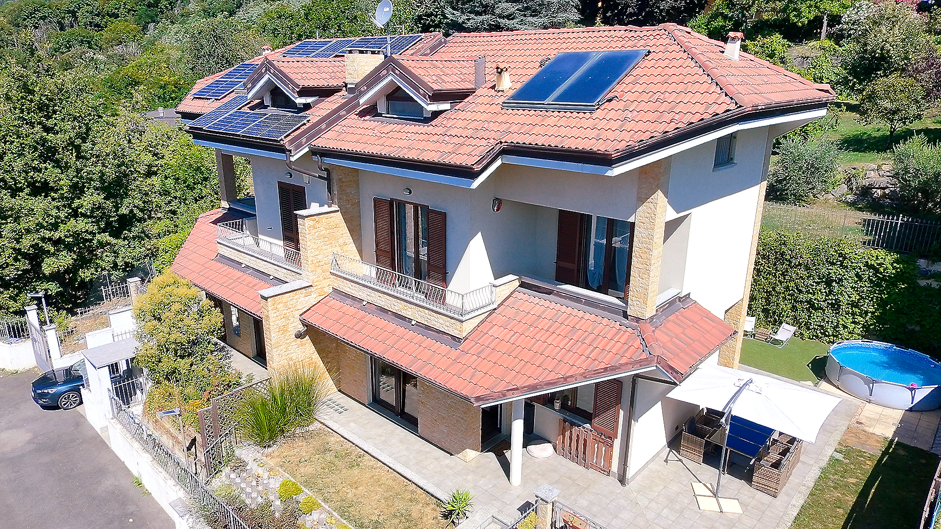 Almese - villetta recente libera tre lati tranquillissima